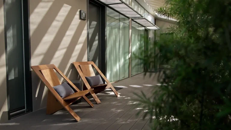 Treehouse Walkway with Chairs